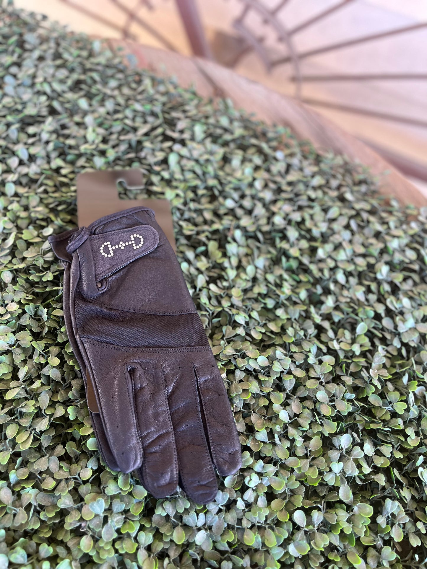 31697-BL Horze Leather Mesh Gloves Black