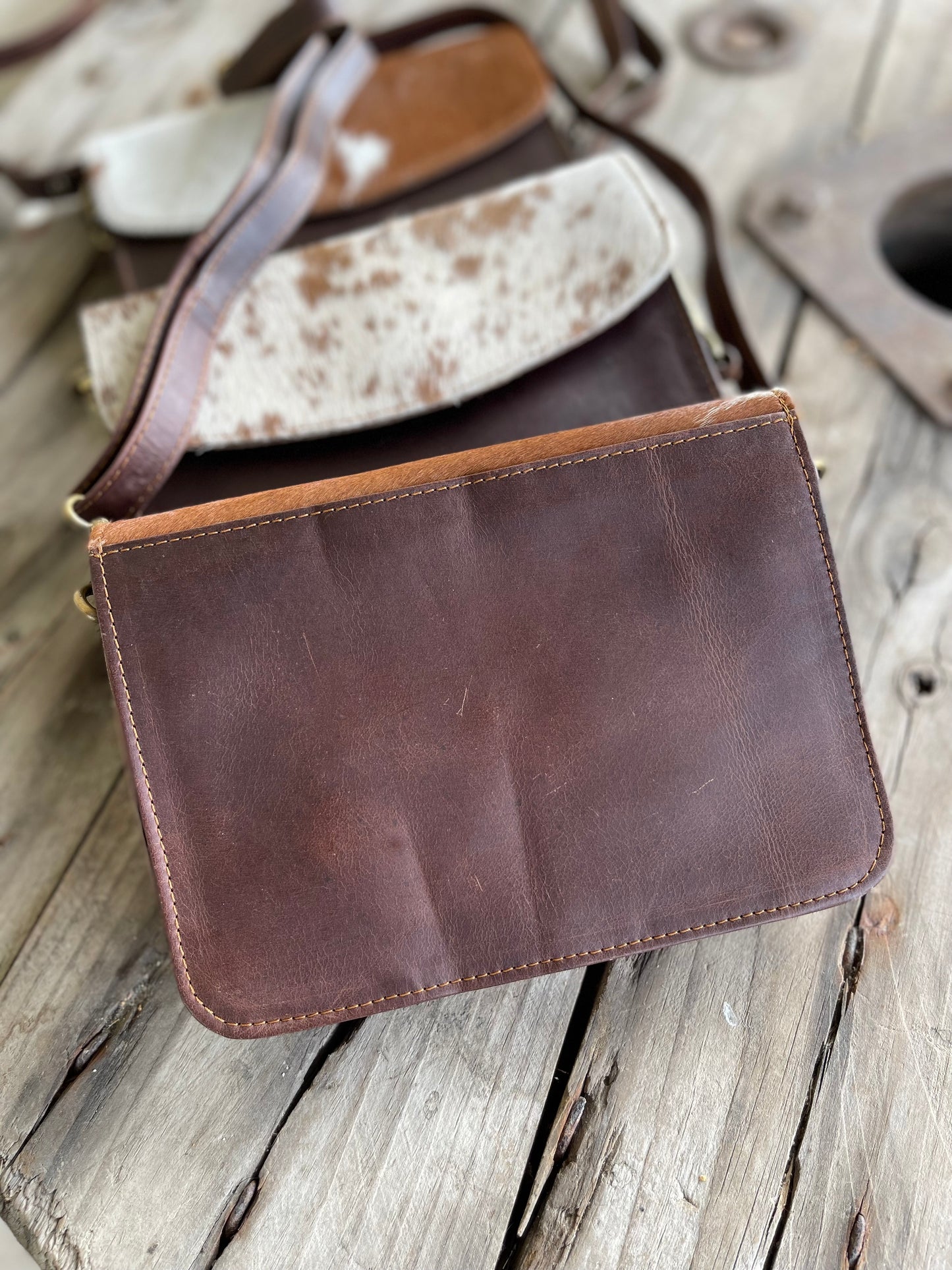 AE575 Ingrid hide leather crossbody Brown