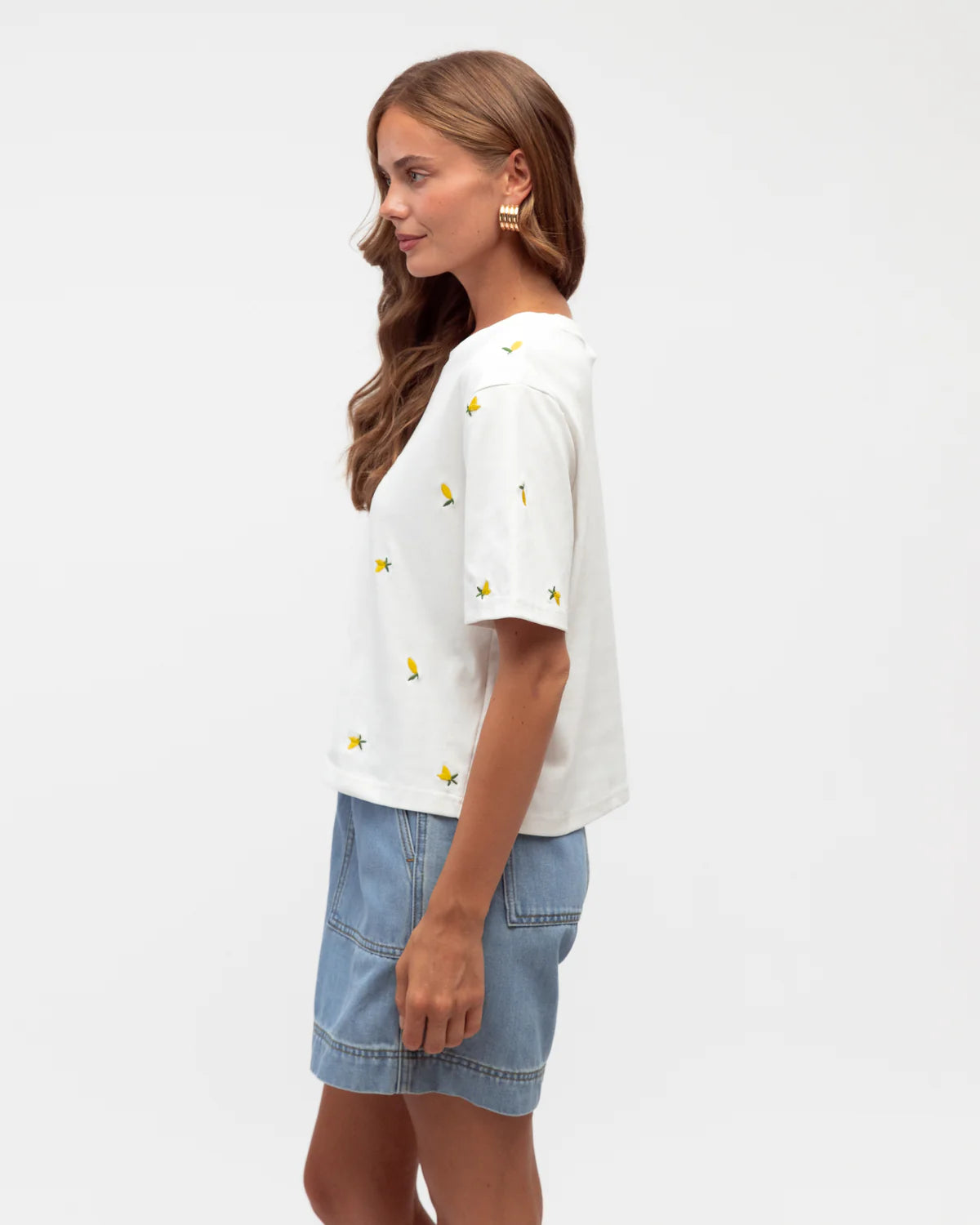 LOL70939 -1 Lemon embroidered tee