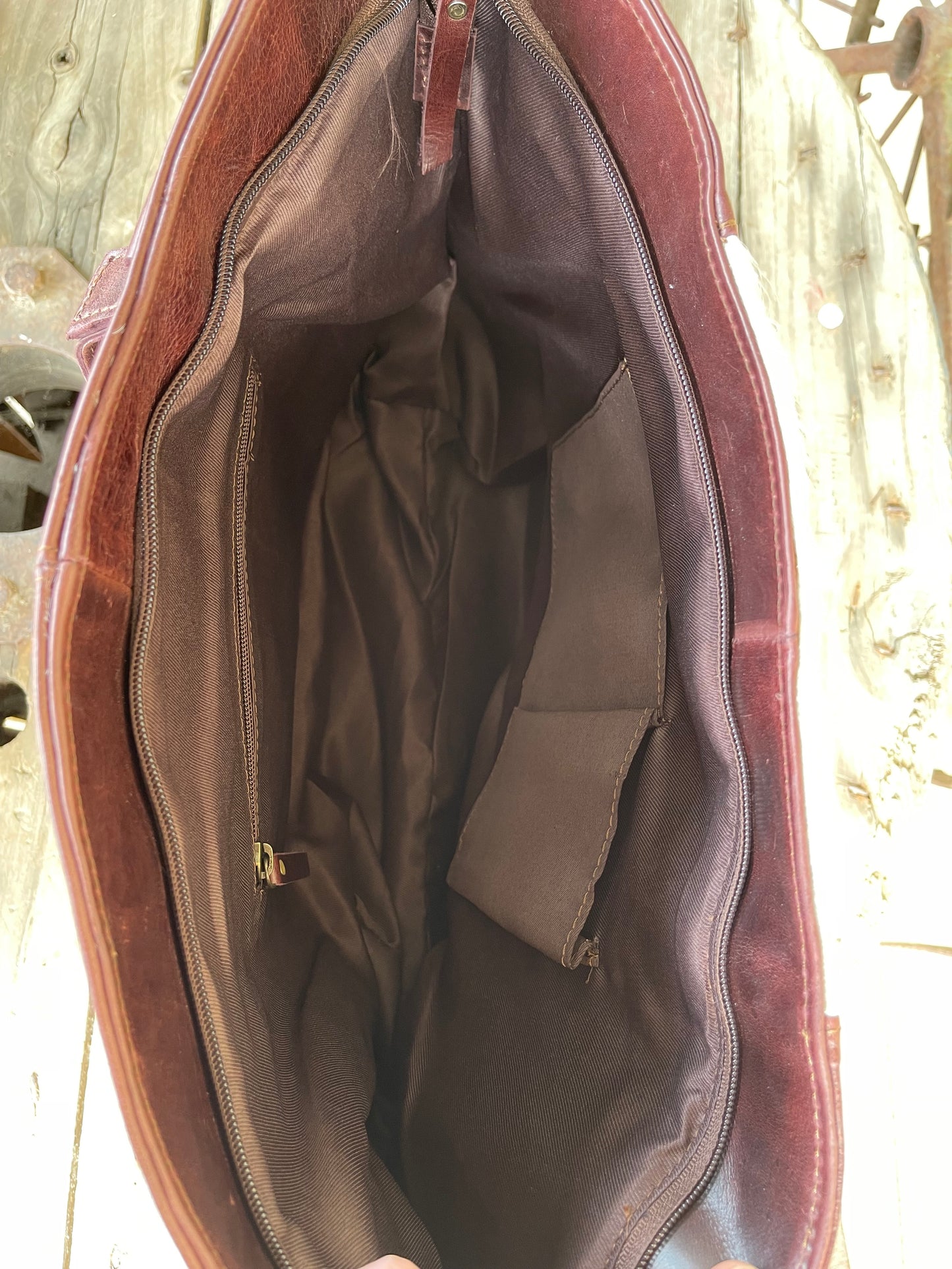 AE2544 Indiana hide leather handbag Brown