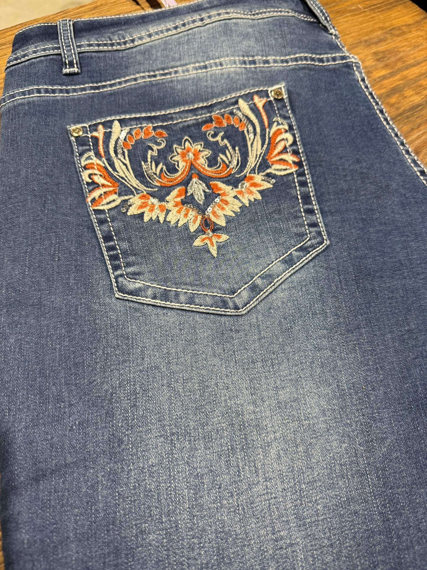 OBW211114 Outback Jolene 34'