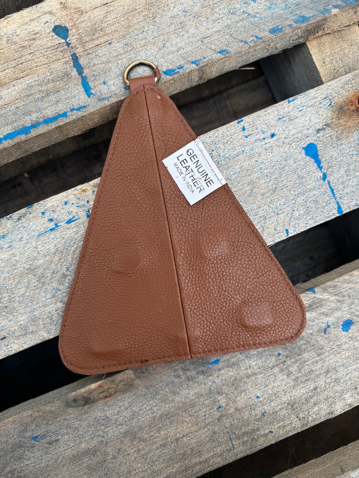 AR37299 Leather Hide Scarf holder