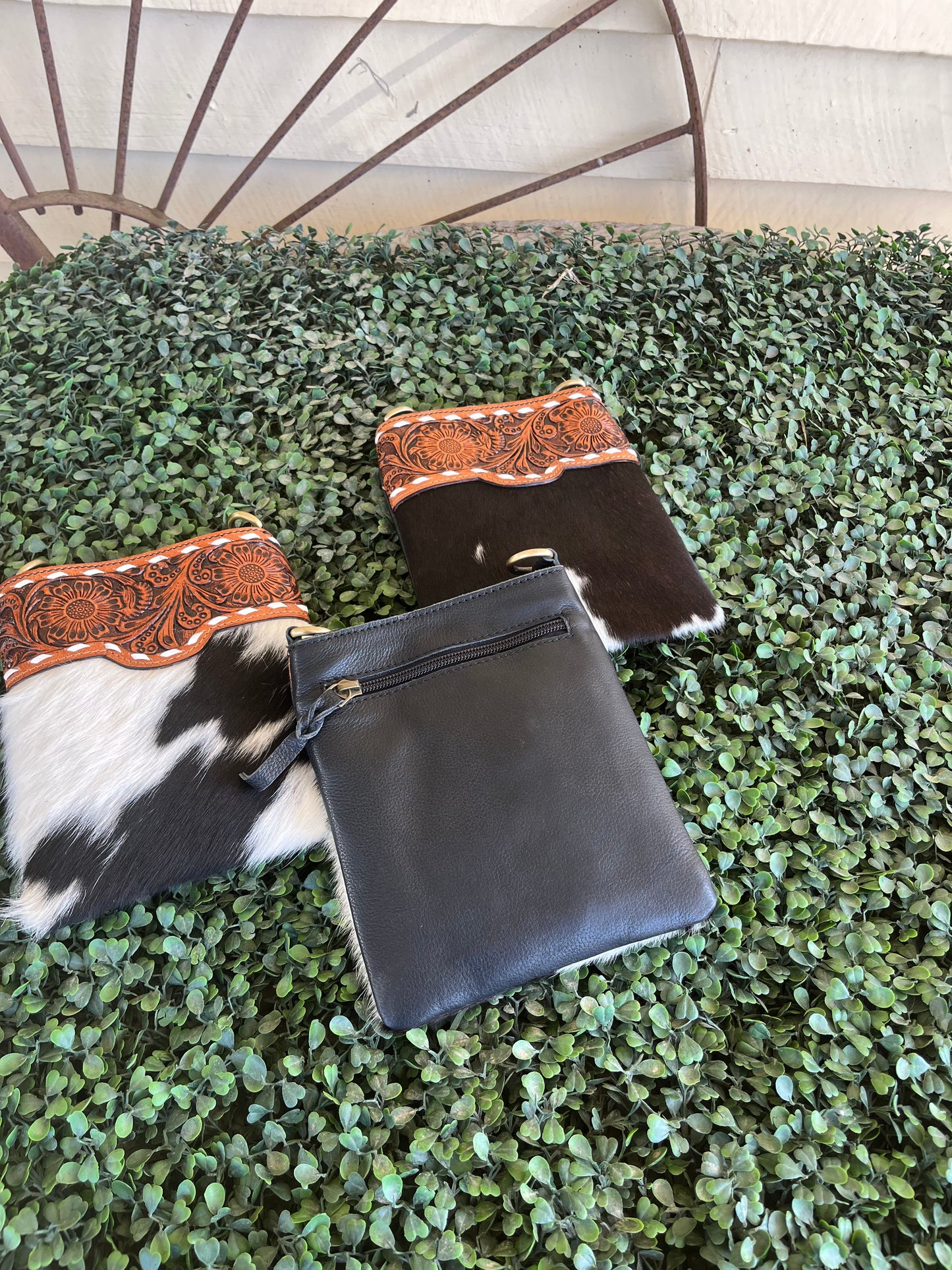 AE2502 Alaina Leather Hide Small Crossbody Black & White