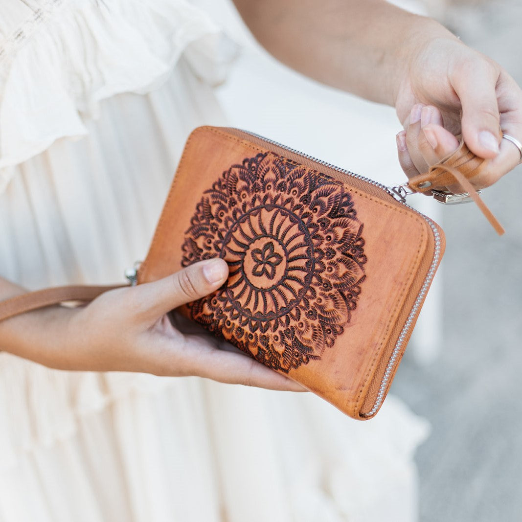 20159 Hand Tooled Boho Mandala Zip Round Wallet- Distressed Tan