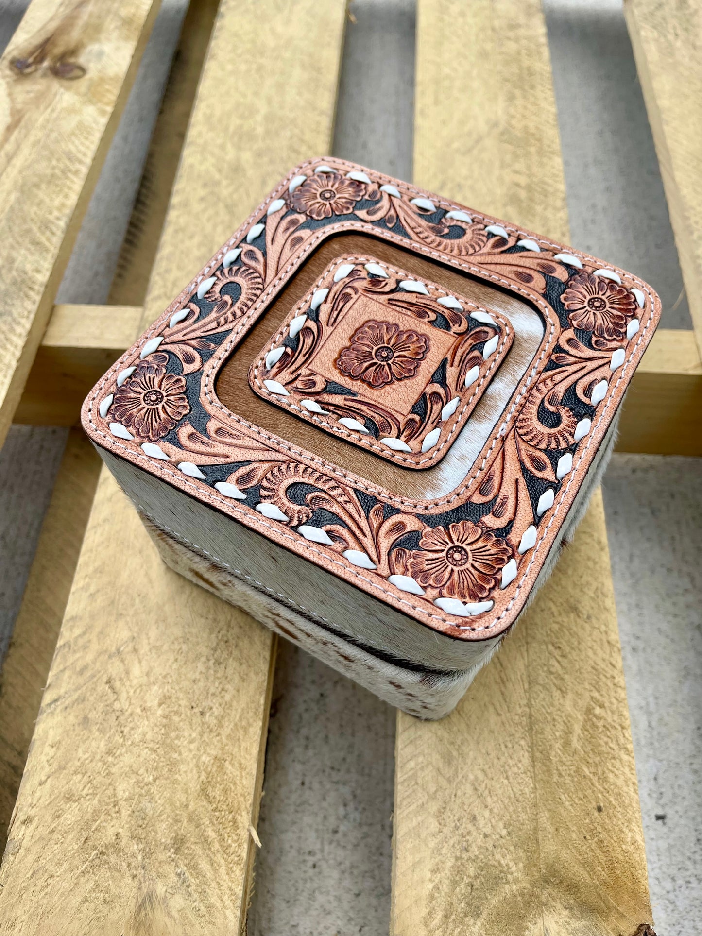 AE2721 Celia Tooled Leather hide Jewellery Case