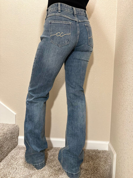 524920 CC Western Signature Mid Rise Trouser Jean