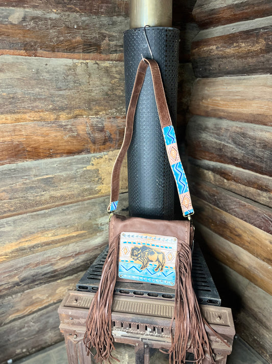 ADBGM109R2B USA Hand Painted Bison Handbag