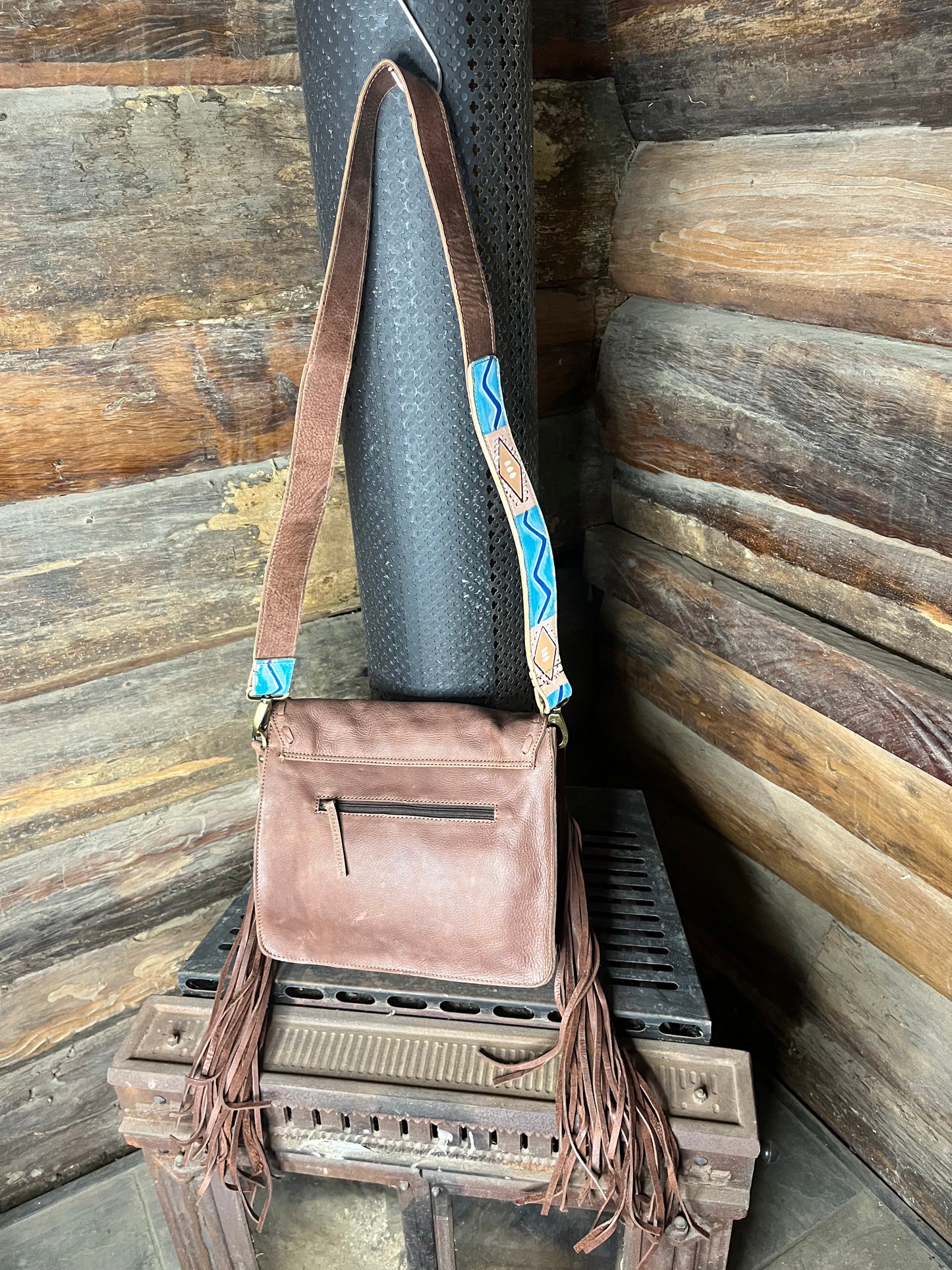 ADBGM109R2B USA Hand Painted Bison Handbag