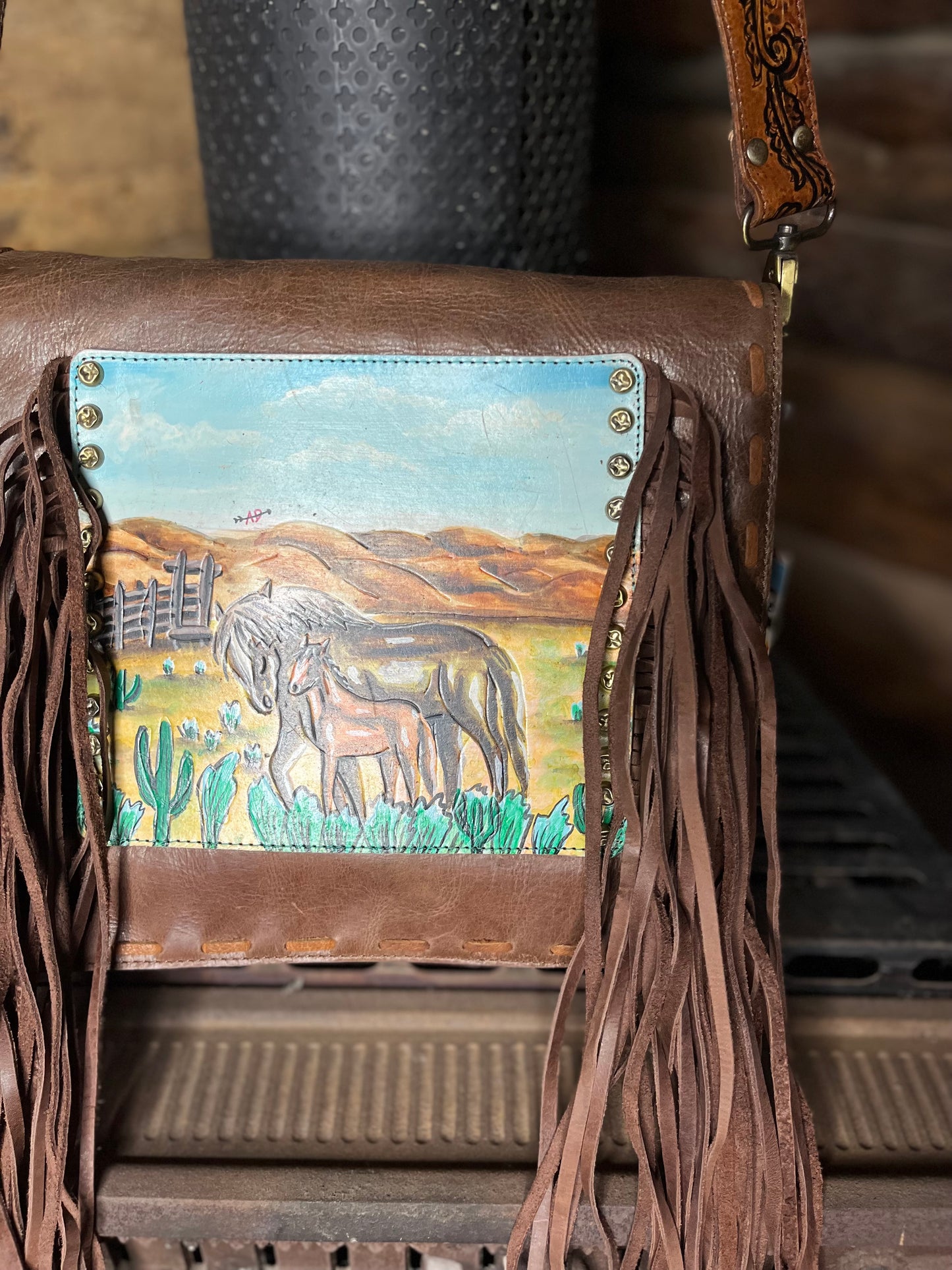 ADBGM109R30 USA Hand Painted Mare & Foal Handbag