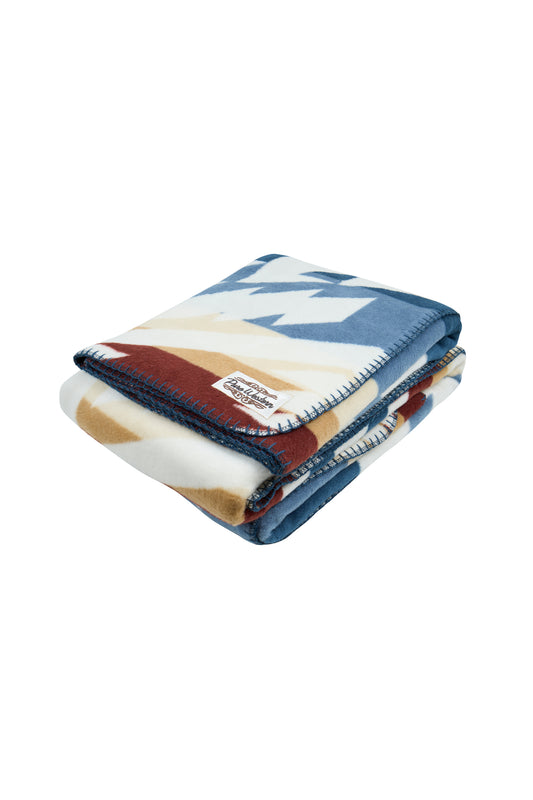P5W2967BKT Pure Western Kayce Blanket