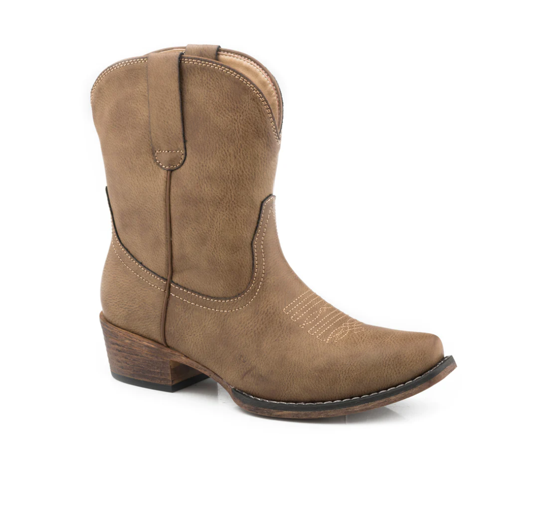 09-021-1567-3035TA Roper Women's Emma Tan