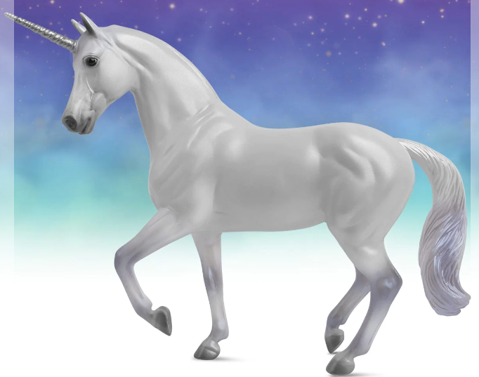 TBC62068 Breyer Lysander Unicorn