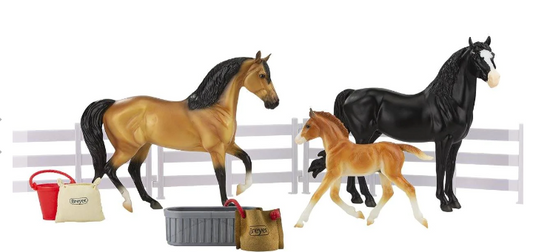 TBC5490 Breyer Spanish Mustang Family 3 Piece Set