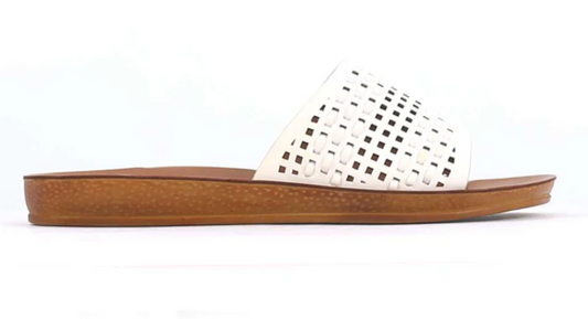 35488 Los Cabos Women's Conny White Sandal