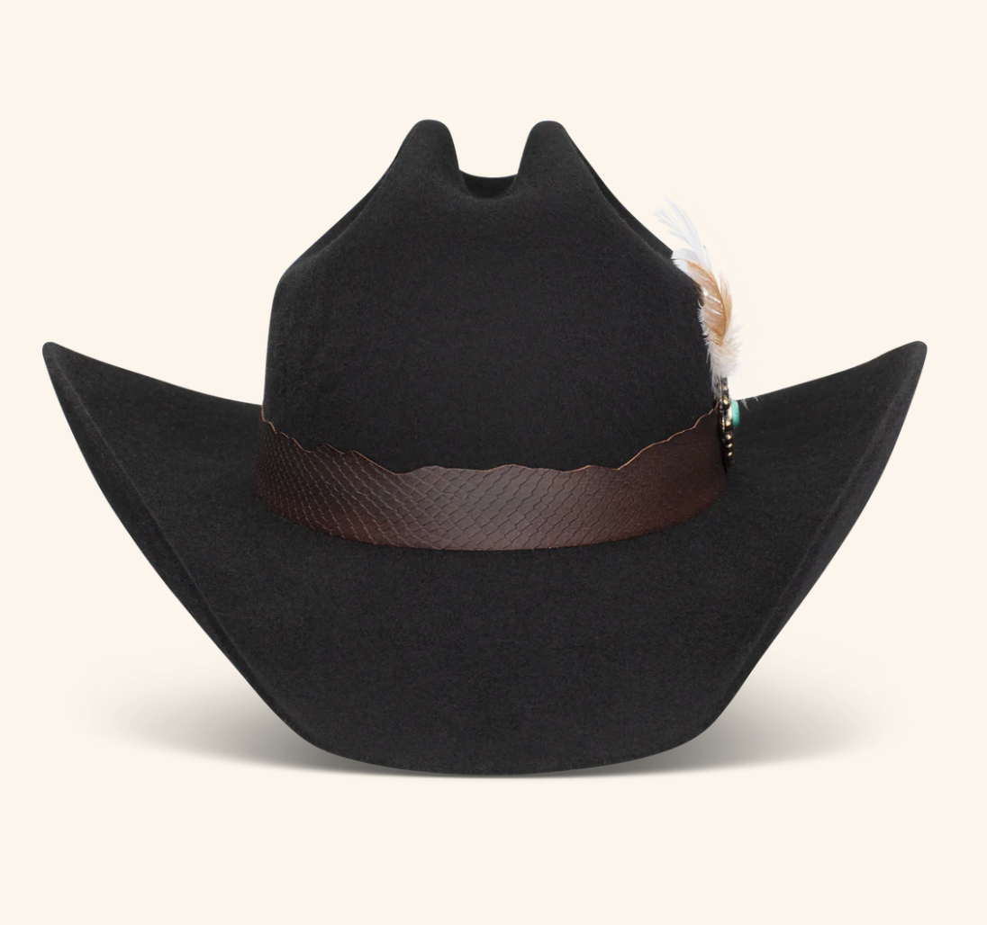 C1WSDUP954007 Charlie 1 Horse Saddle Up Black