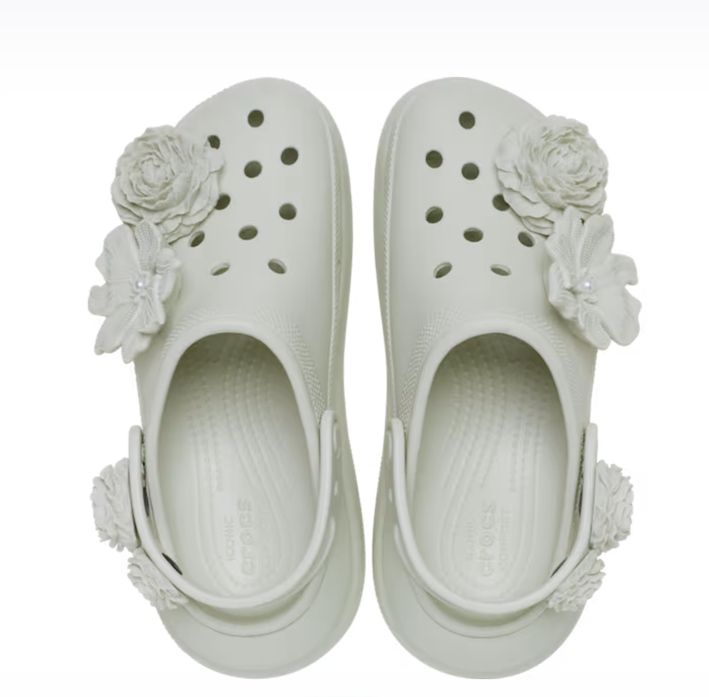 211448-0HZ Croc Women's Crush Bouquet Clog Linen