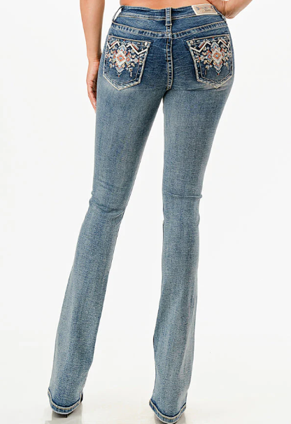 EB51806 LA Grace In La Women's Aztec Embroidered Mid Rise Jean