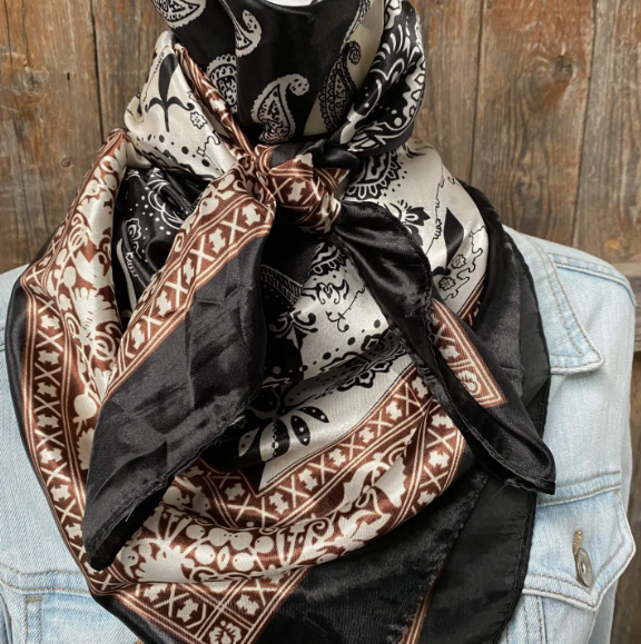 WR2559 Cowgirl Two Toned Black Paisley Wild Rag