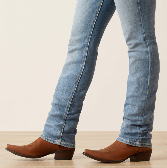 10058918 Ariat Women's Perfect Rise Straight Yara Oklahoma Short Leg