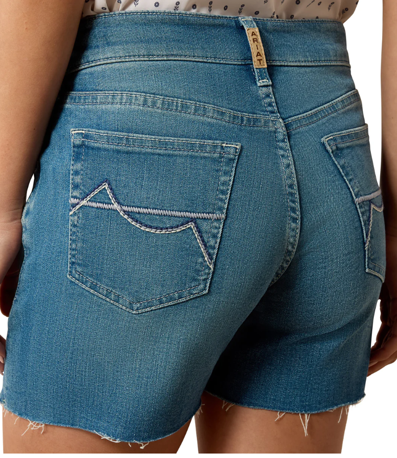 10061389 Ariat Women's Perfect Rise 5'' Short Maren Minnesota