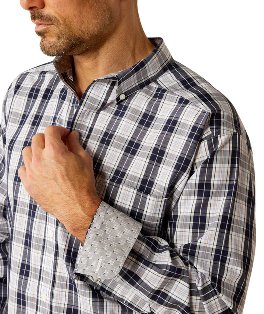 10054827 Ariat Men's Wrinkle Free Ocean Classic Fit LS Shirt Dark Blue