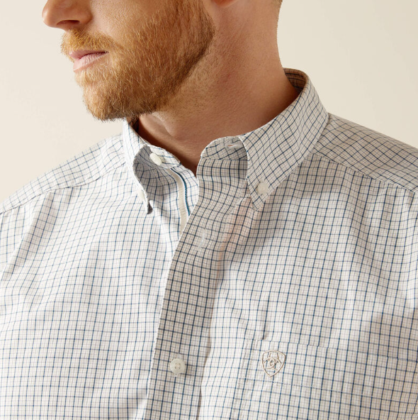 10058975 Ariat Men's Pro Series Stone LS Shirt White