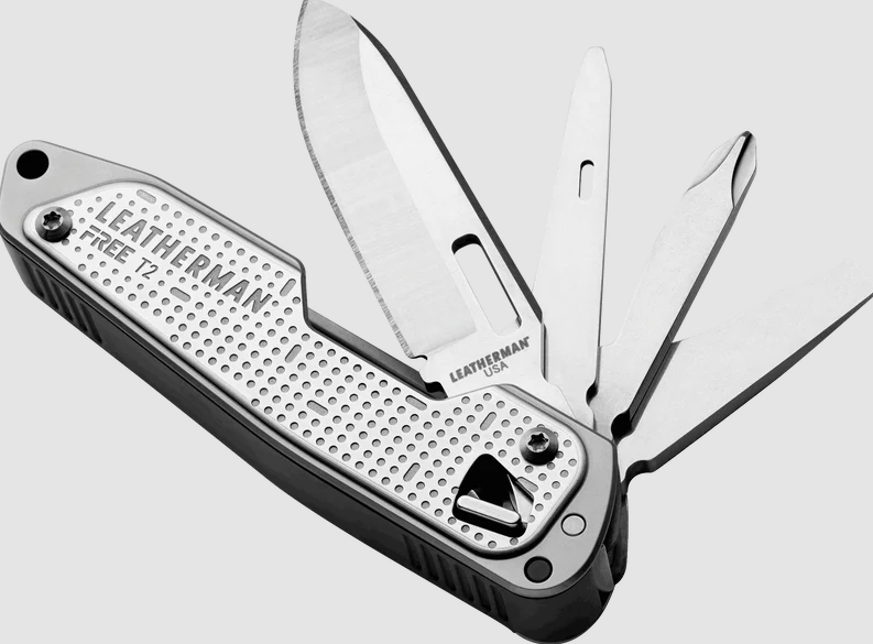 YL832682 Leatherman T Compact Pocket Multi-Tool 420HC Blade 8 Tools Silver Box