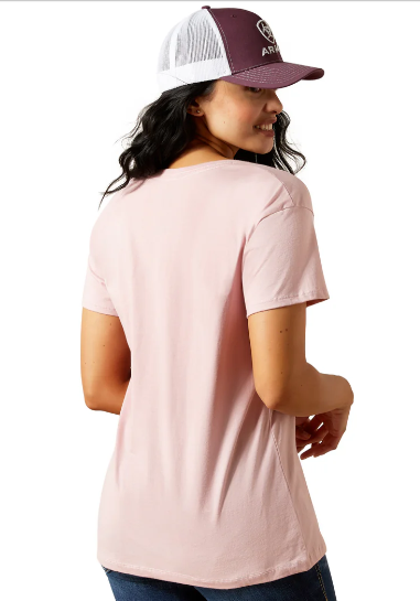 10063761 Ariat Women's Spur Script Tee Dusty Pink
