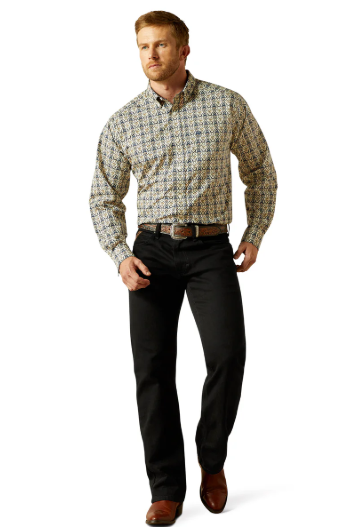 10062192 Ariat Men's Wrinkle Free Damon LS Shirt Cream