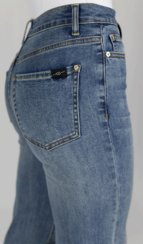 CC387 CC Western Signature Louie Ultra High Rise Jean 34' Leg