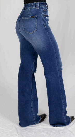CC921 CC Western Signature Montana High Rise Distressed Jean 36' Leg