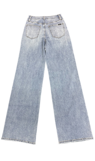 CC724 CC Western Signature Boomer Boyfriend Jean 36' Leg