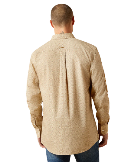 10065812 Ariat Men's Team Penn Fitted LS Shirt Khaki/Light Brown