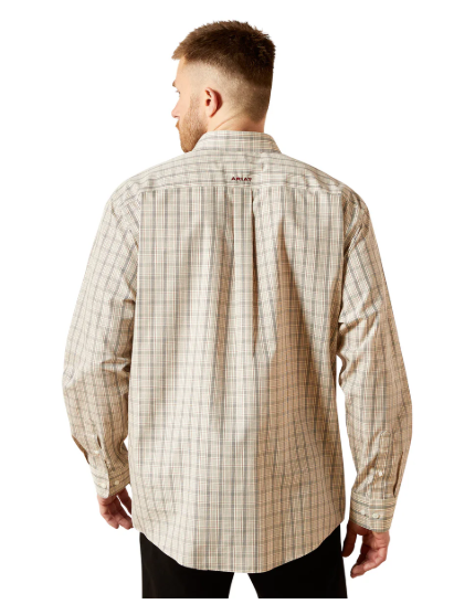 10065781 Ariat Men's Wrinkle Free Alam LS Shirt Cream