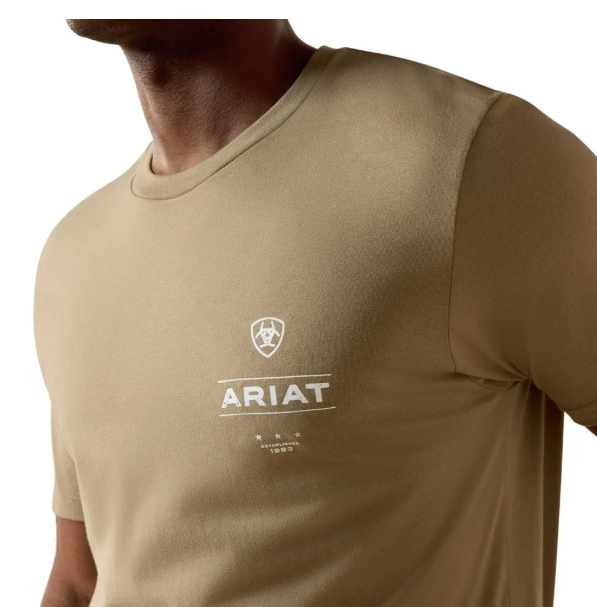 10070421 Ariat Men's Wooden Diamond Flag SS Tee Fallen Rock