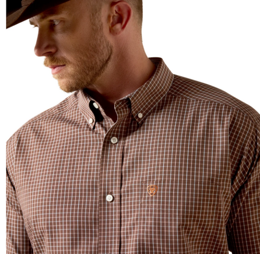 10071742 Ariat Men's Wrinkle Free Coen Classic Fit Shirt Chestnut Plaid