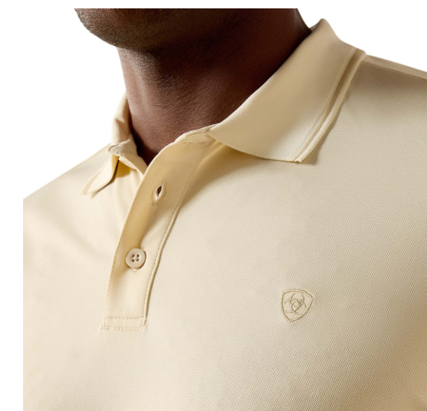 10071648 Ariat Men's Logo Fitted Polo Creme Brulee