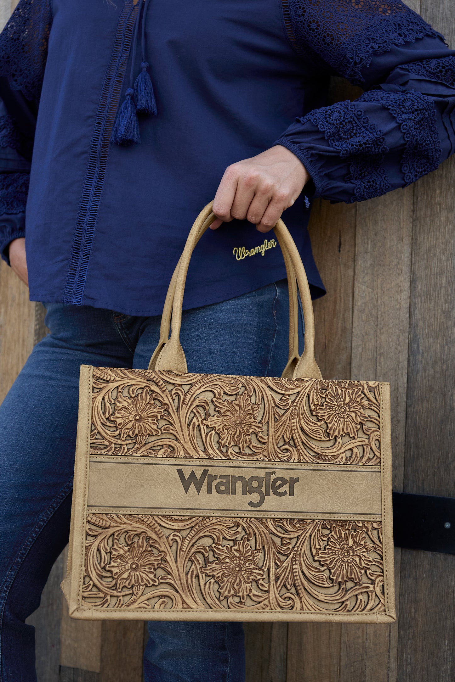 X5S2972BAG Wrangler Carly Bag