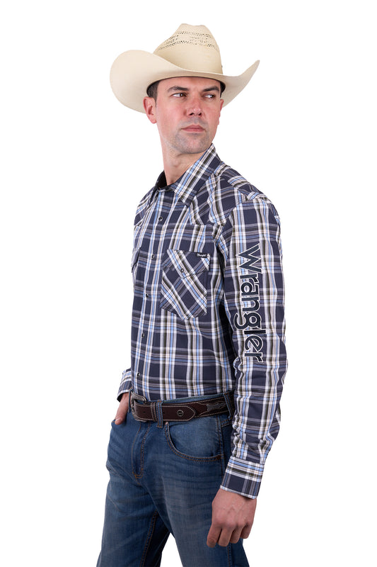 X5W1111228 Wrangler Men's Finn Logo LS Shirt