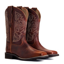 10040284 Women's Delilah StretchFit Boots "Spiced Cider"