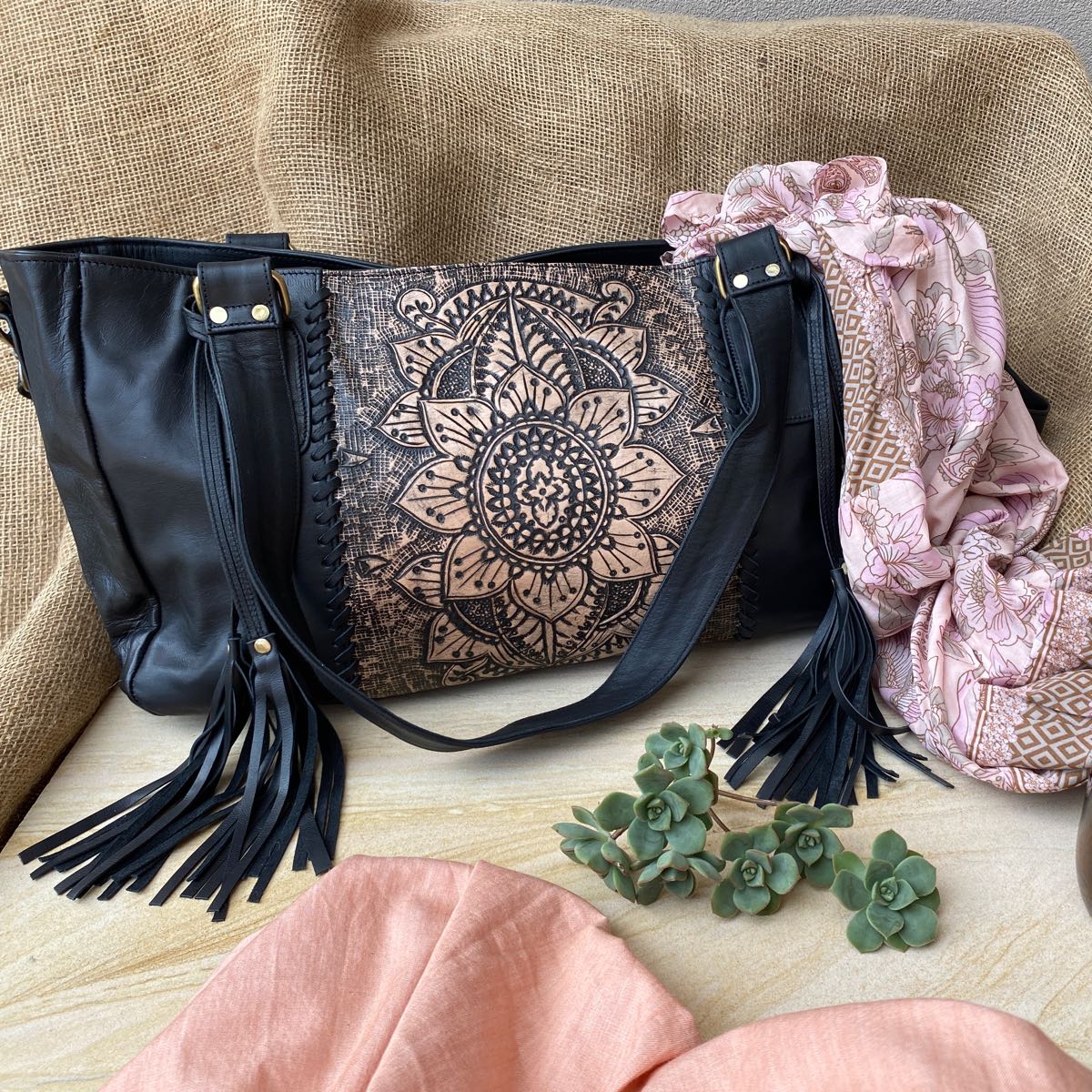 20100 Boho Sunflower Baby/Travel Bag Vintage Black