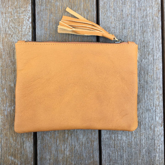 1098 Tassel Pouch