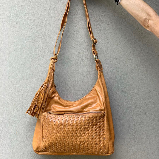 23924 Weave and Stitch Slouch Bag - Distressed Tan