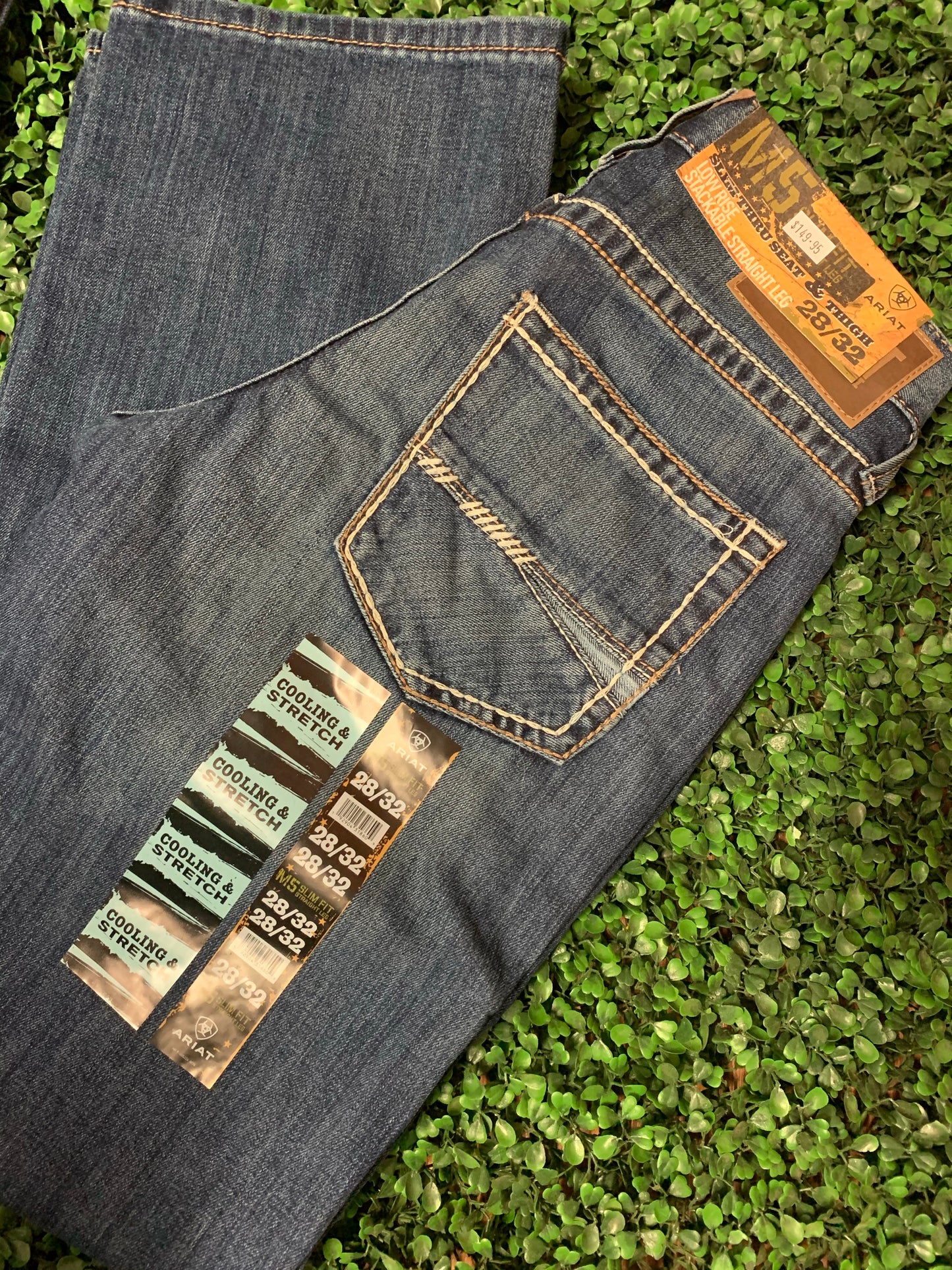 1003199 Ariat Men’s M5 Jean Del Mar