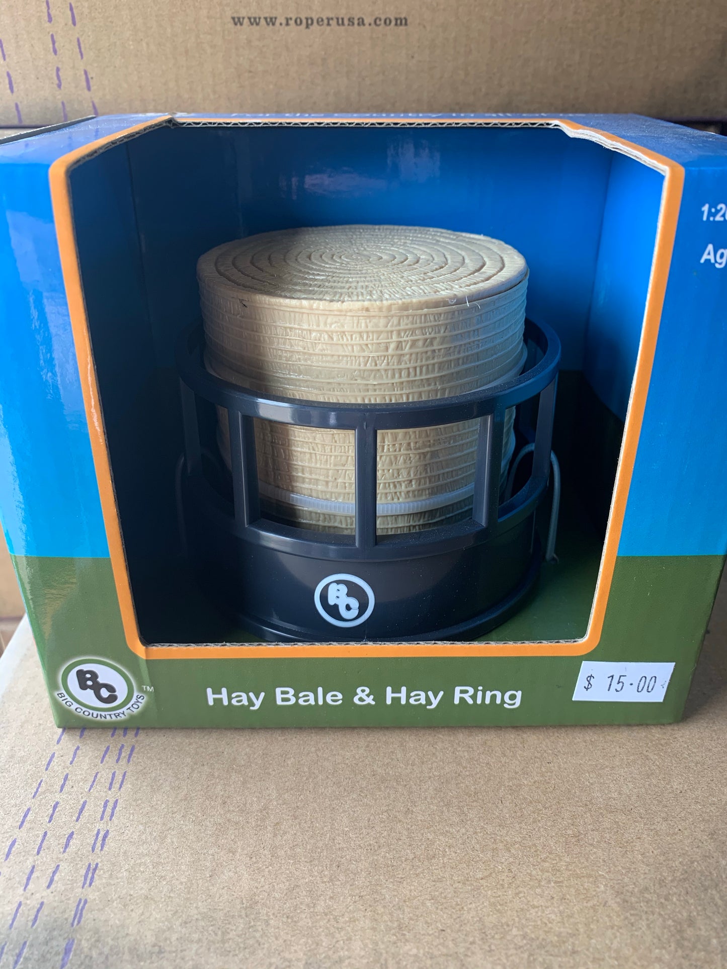 410 Big Country Toys Hay Bale & Hay Ring
