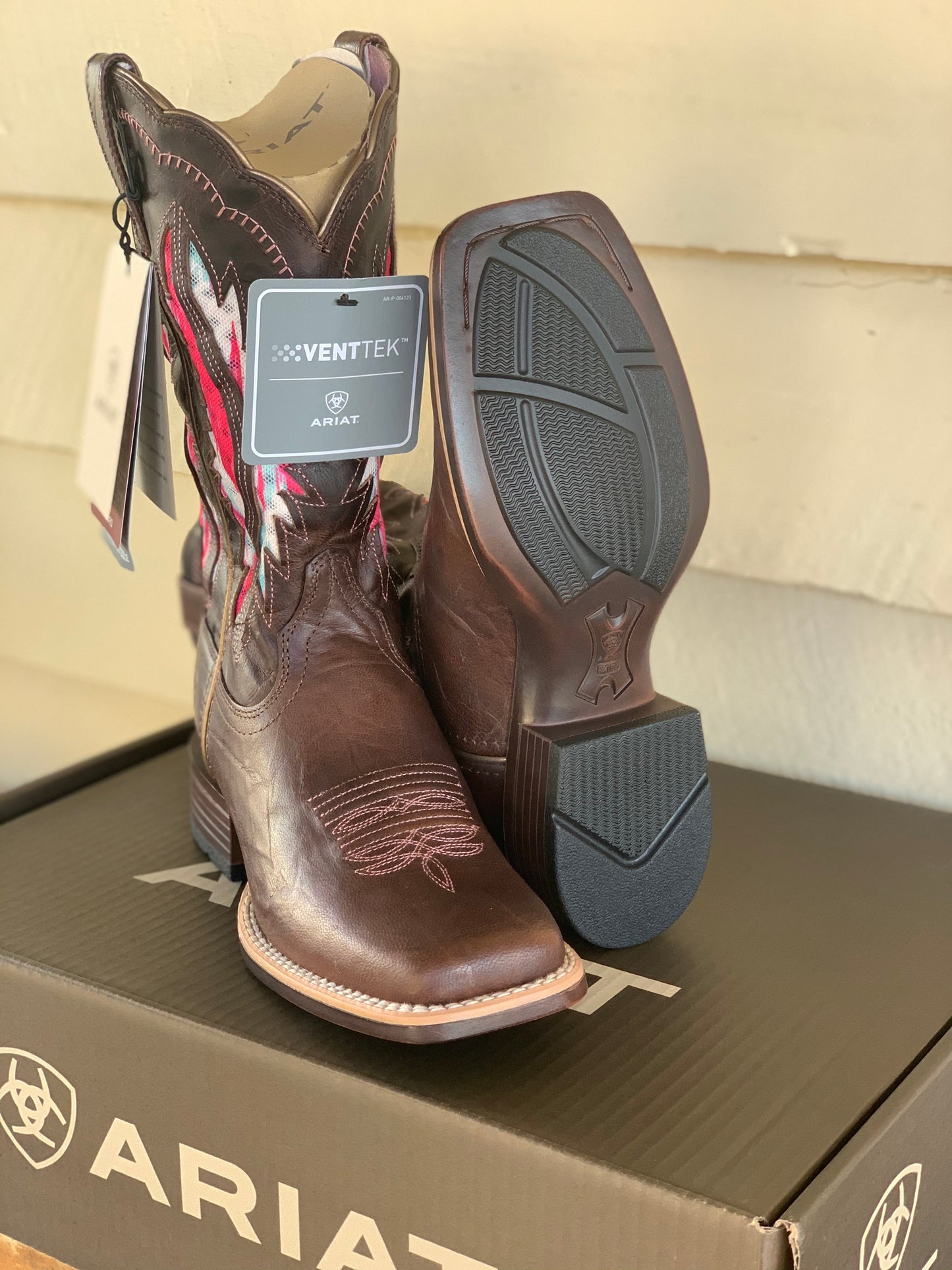 10027382 Ariat Womens Solana Ventek French Roast