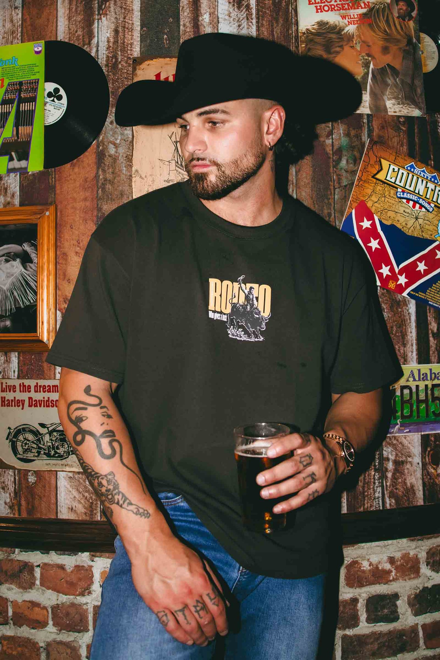 125121RW-CHC Ringers Western Men's "Who Gives A Buck" Tee Charcoal