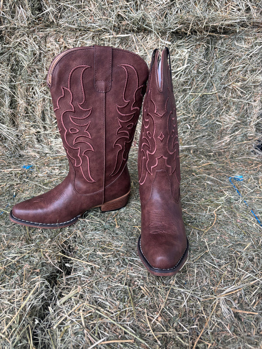 09-021-1566-3682 Roper Women's Riley Flextra Cord Brown