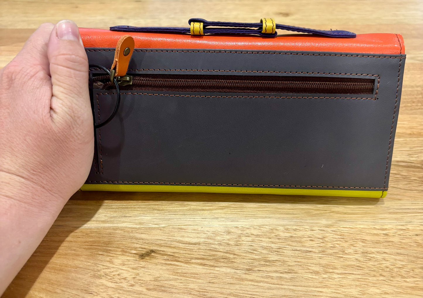 AE4110 Vivi Colour Drop Leather Purse