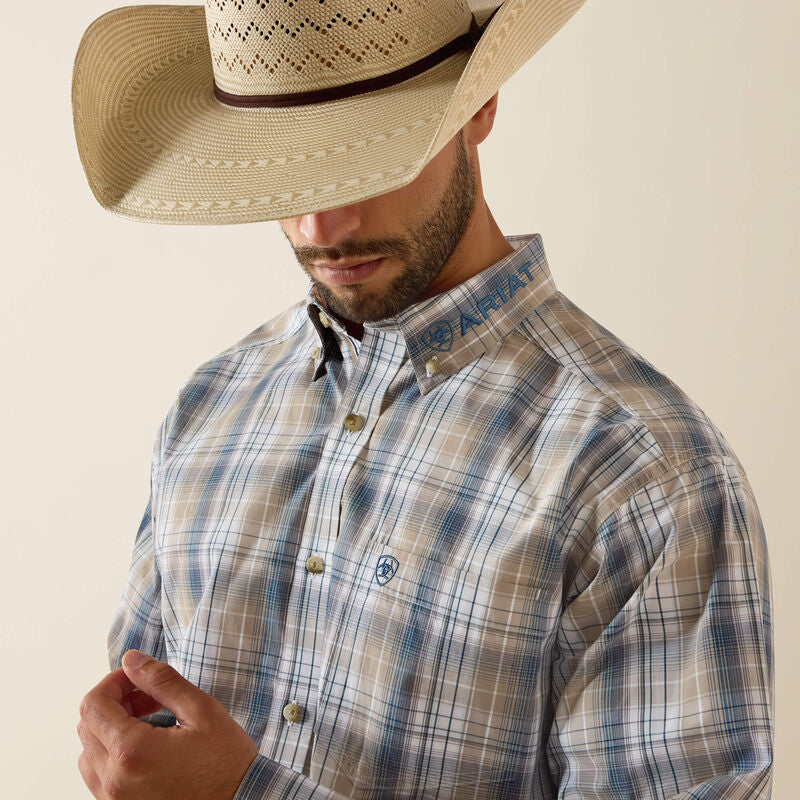 10071719 Ariat Men’s Pro Series Team Pierre a classic fit LS Shirt Khaki/ White